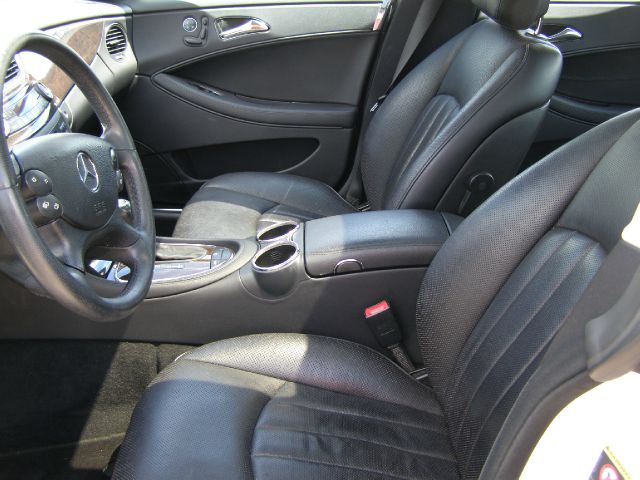 Mercedes-Benz CLS-Class 2007 photo 19