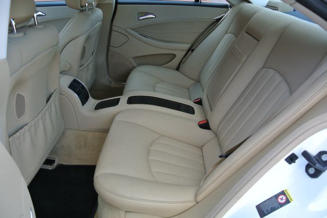 Mercedes-Benz CLS-Class 2007 photo 13