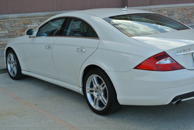 Mercedes-Benz CLS-Class 2007 photo 18