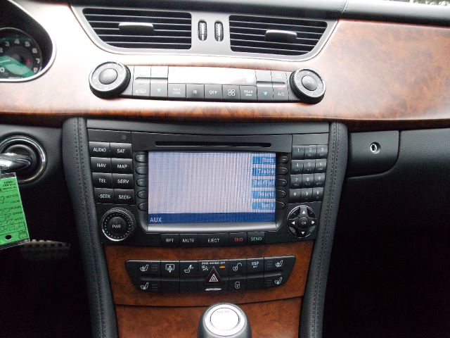 Mercedes-Benz CLS-Class 2008 photo 15