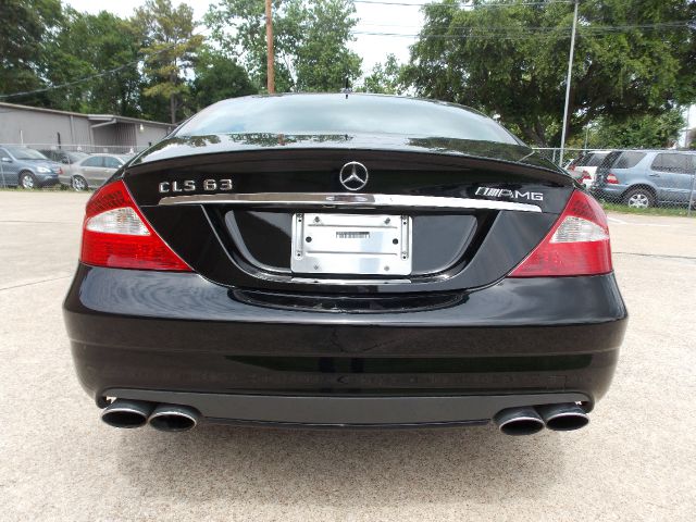 Mercedes-Benz CLS-Class 2008 photo 29