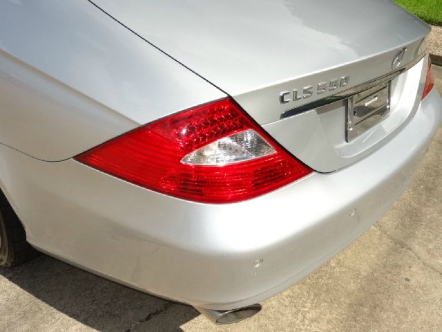 Mercedes-Benz CLS-Class 2008 photo 54