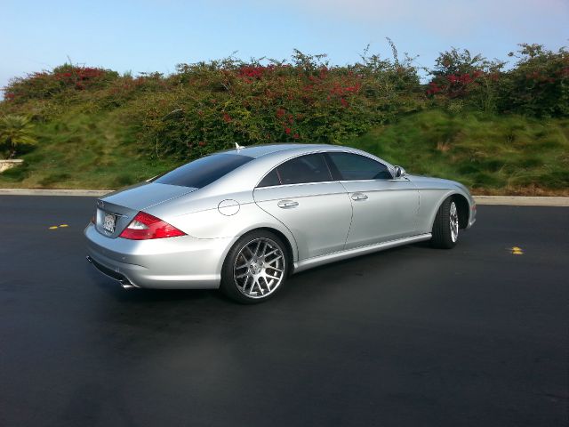 Mercedes-Benz CLS-Class 2008 photo 4