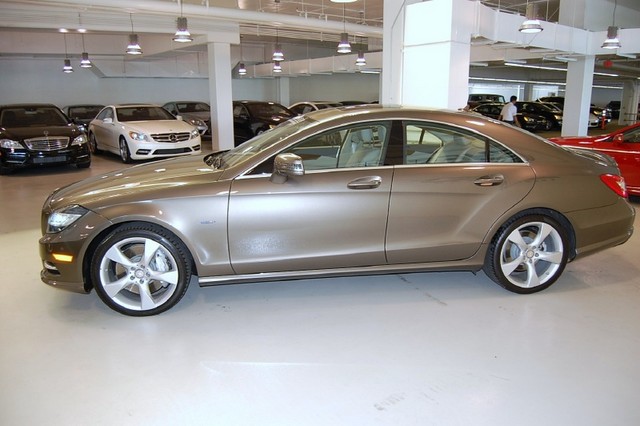 Mercedes-Benz CLS-Class 2012 photo 5