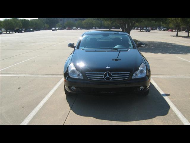 Mercedes-Benz CLS Class 2008 photo 2