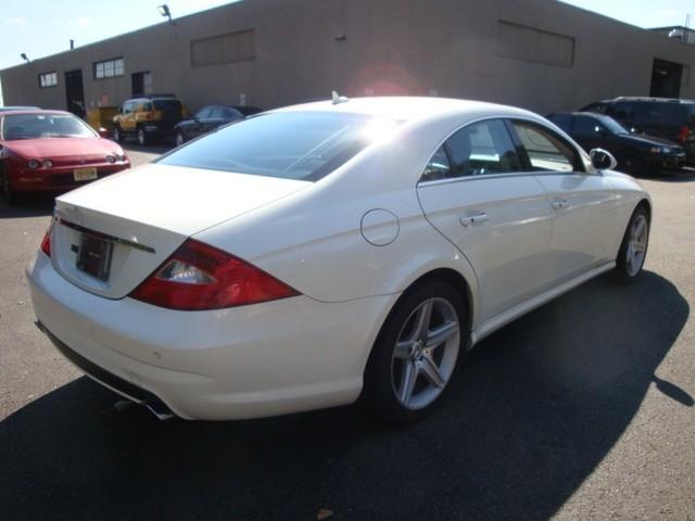 Mercedes-Benz CLS Class 2008 photo 4