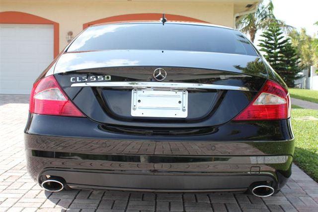 Mercedes-Benz CLS Class 2008 photo 3