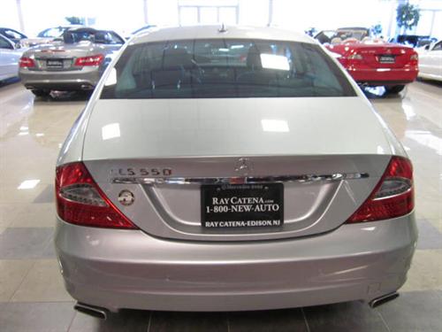 Mercedes-Benz CLS Class 2009 photo 2