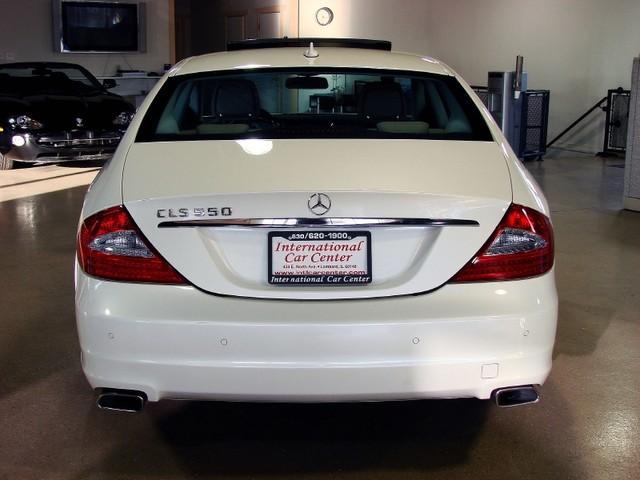 Mercedes-Benz CLS Class 2009 photo 4