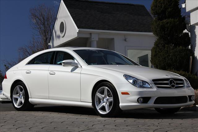 Mercedes-Benz CLS Class 2011 photo 1