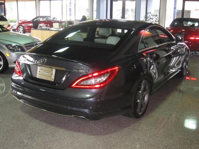 Mercedes-Benz CLS Class 2012 photo 5