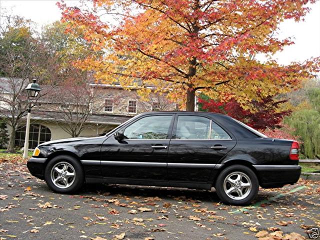 Mercedes-Benz C Class Hybrid SUV Sedan