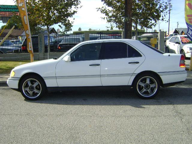 Mercedes-Benz C Class 1997 photo 1