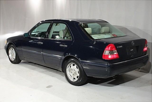 Mercedes-Benz C Class 1997 photo 2