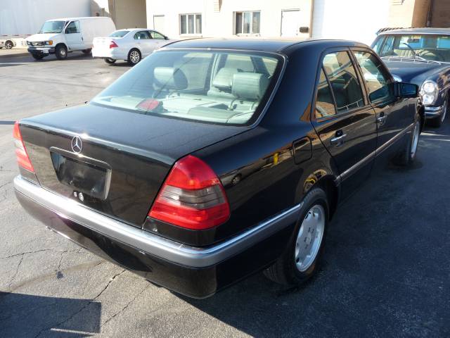 Mercedes-Benz C Class 1997 photo 3