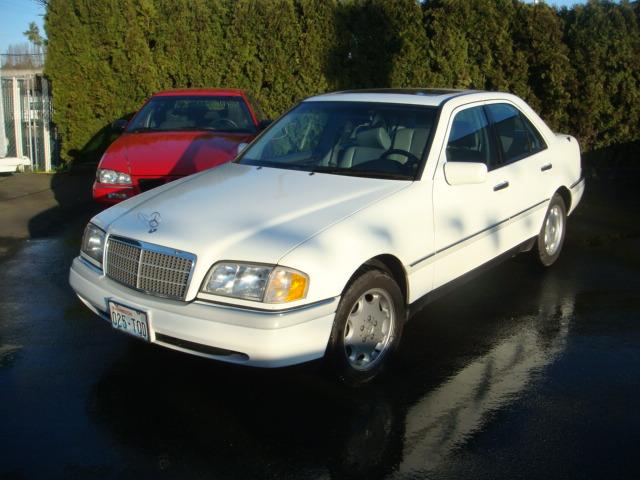 Mercedes-Benz C Class Clk350 Coupe Sedan