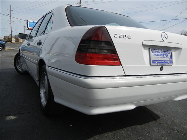 Mercedes-Benz C Class Clk350 Coupe Sedan