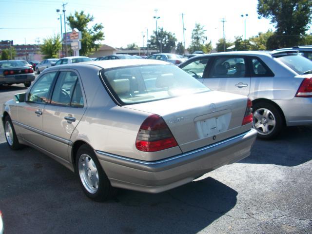 Mercedes-Benz C Class 1999 photo 1