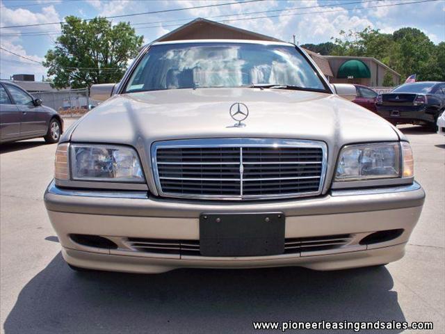 Mercedes-Benz C Class 1999 photo 2