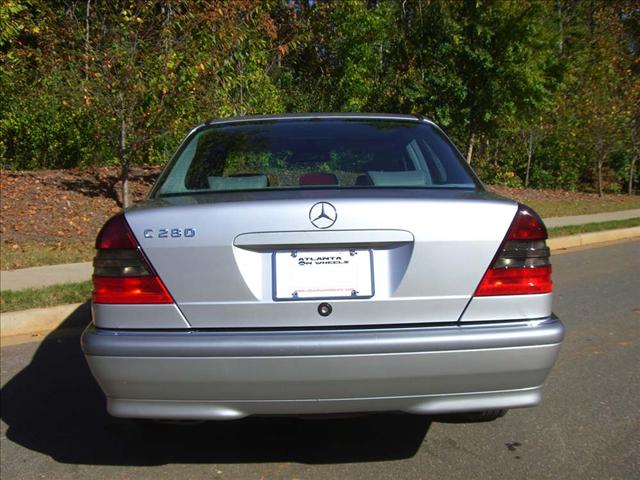 Mercedes-Benz C Class 1999 photo 1