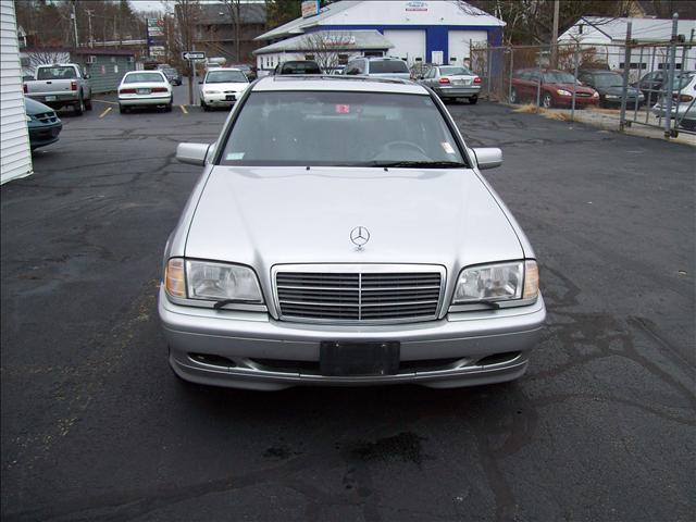 Mercedes-Benz C Class 1999 photo 3