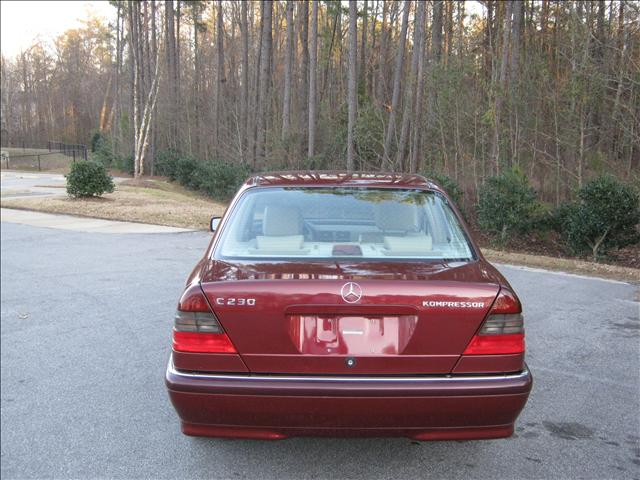 Mercedes-Benz C Class 1999 photo 1