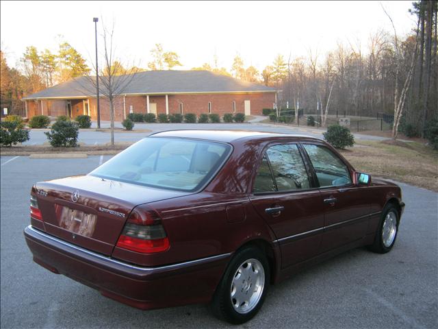 Mercedes-Benz C Class 1999 photo 3