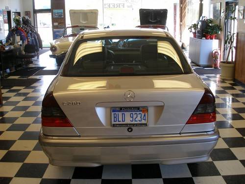 Mercedes-Benz C Class 1999 photo 3