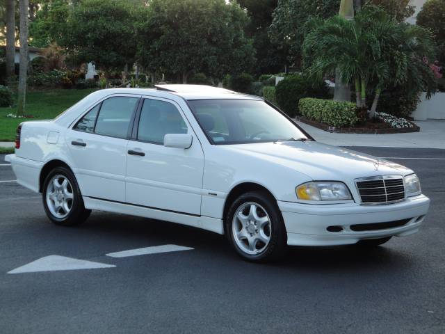 Mercedes-Benz C Class LS Ultimate Sedan