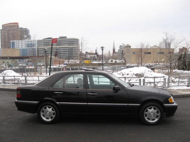 Mercedes-Benz C Class 1999 photo 3