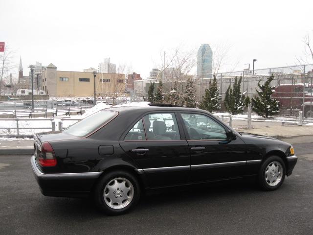 Mercedes-Benz C Class 1999 photo 4