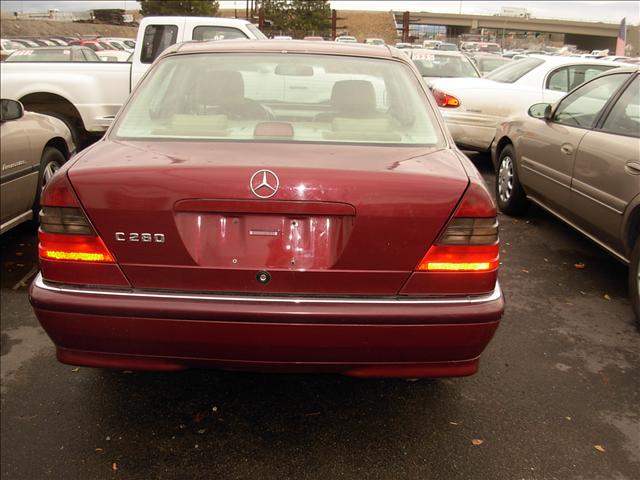 Mercedes-Benz C Class 1999 photo 2