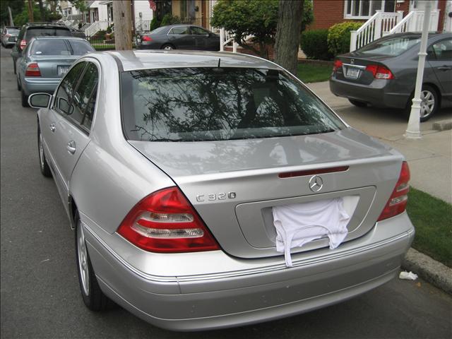 Mercedes-Benz C Class 2001 photo 2