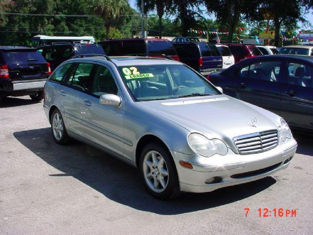 Mercedes-Benz C Class 2002 photo 2