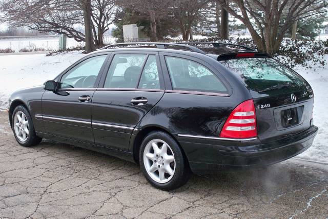 Mercedes-Benz C Class 2003 photo 1