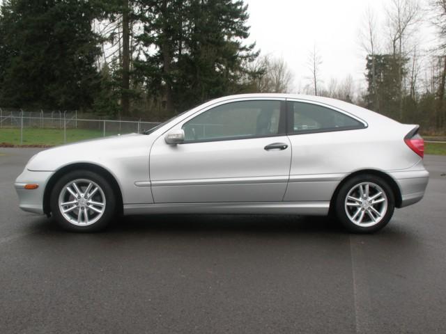 Mercedes-Benz C Class 2003 photo 1