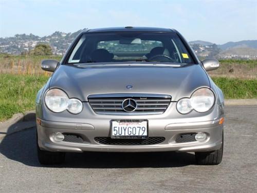 Mercedes-Benz C Class 2003 photo 2