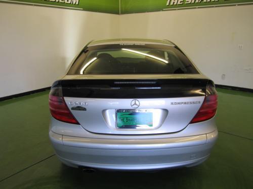 Mercedes-Benz C Class 2003 photo 2