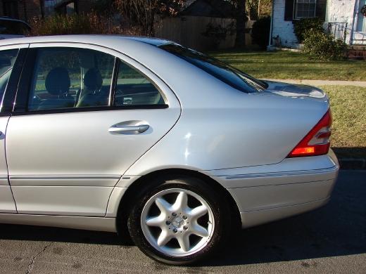 Mercedes-Benz C Class 2003 photo 3