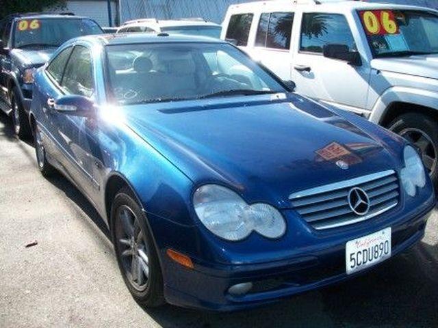 Mercedes-Benz C Class 2003 photo 2