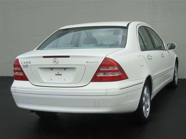 Mercedes-Benz C Class 2003 photo 4