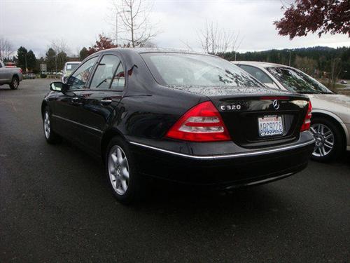 Mercedes-Benz C Class 2003 photo 1