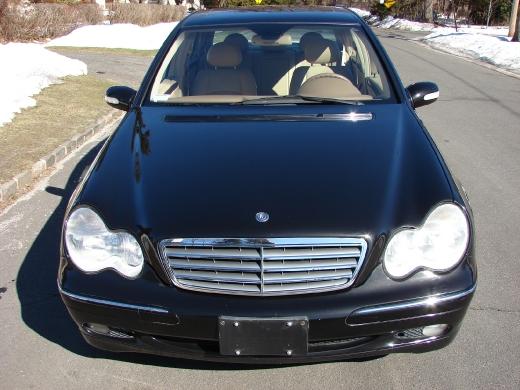 Mercedes-Benz C Class 2003 photo 1