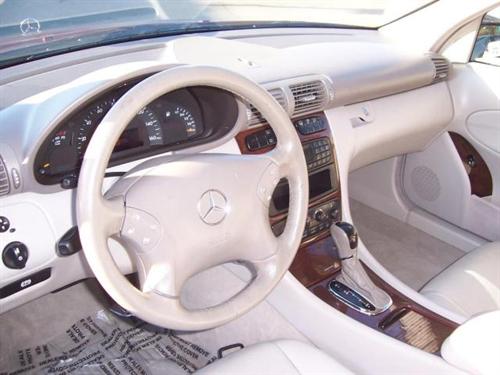 Mercedes-Benz C Class 2003 photo 3