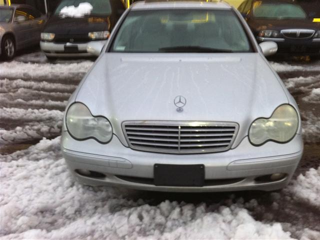 Mercedes-Benz C Class 2003 photo 1