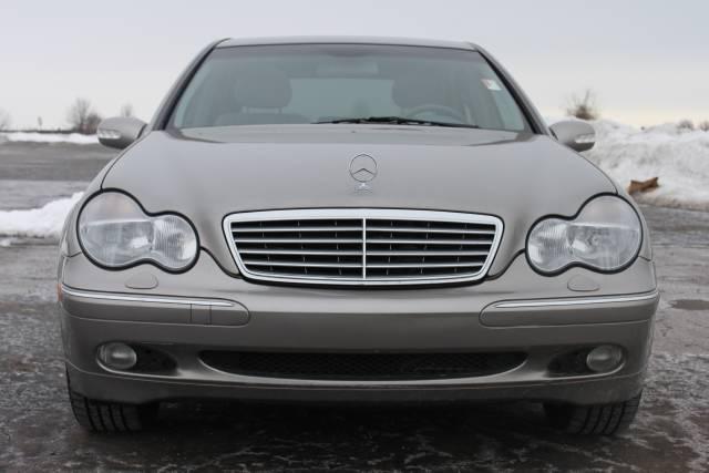 Mercedes-Benz C Class 2003 photo 1