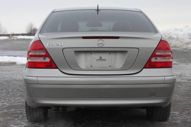 Mercedes-Benz C Class 2003 photo 5