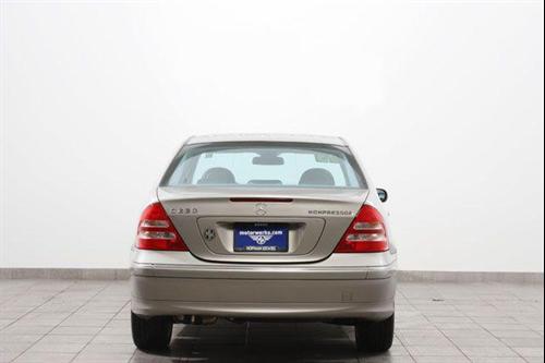 Mercedes-Benz C Class 2003 photo 3