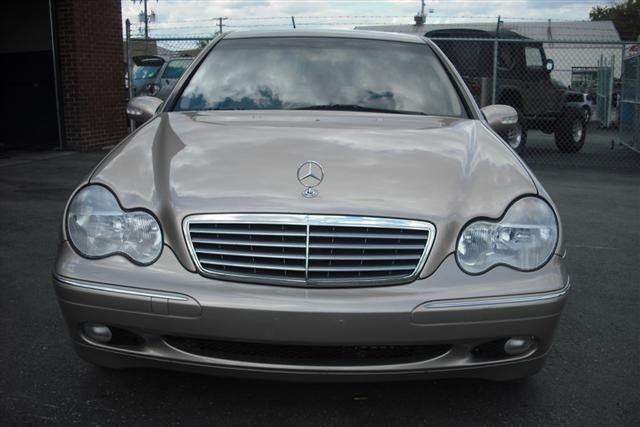 Mercedes-Benz C Class 2003 photo 1