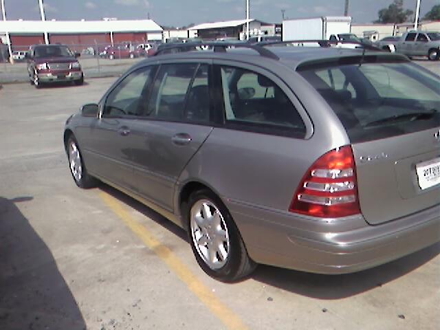 Mercedes-Benz C Class 2003 photo 1